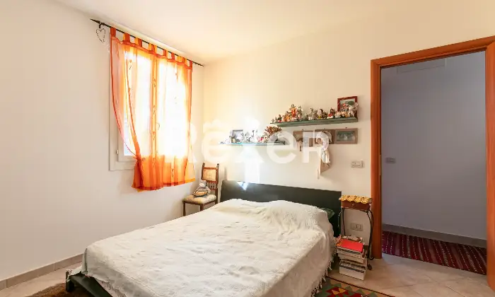 Rexer-Roncalceci-Trilocale-con-giardino-esclusivo-e-posto-auto-coperto-Altro