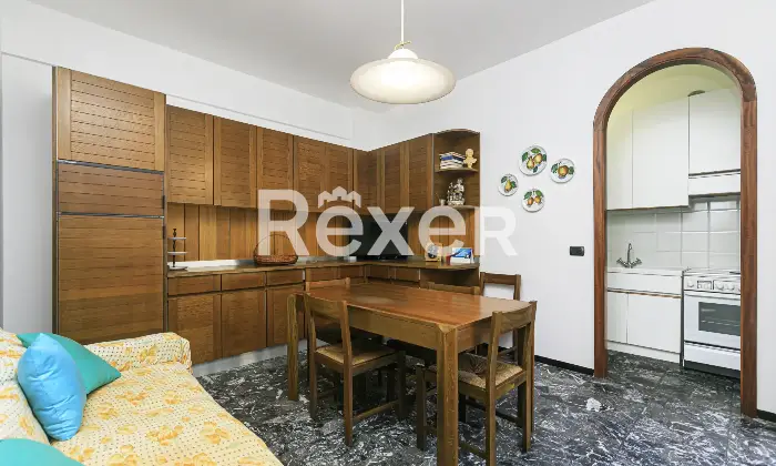 Rexer-Rapallo-Appartamento-con-Grande-Terrazza-e-Box-in-Zona-Riservata-Altro