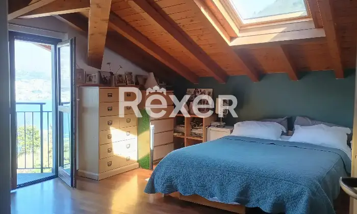 Rexer-Blevio-Appartamento-quadrilocale-vista-lago-con-giardino-e-box-auto-Altro