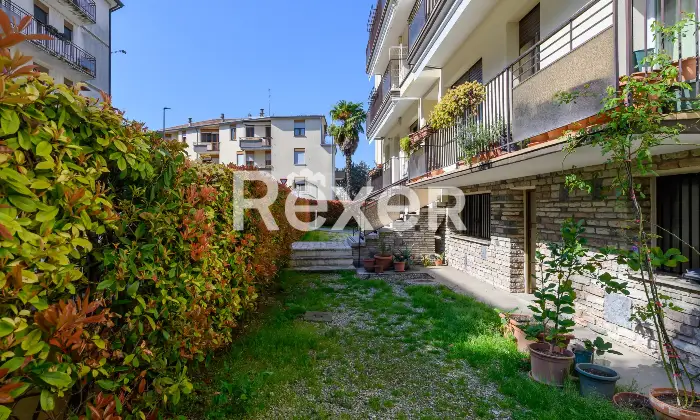 Rexer-Padova-Appartamento-ultimo-piano-classe-energetica-B-con-due-camere-Poggiolo-avvolgente-e-garage-Altro