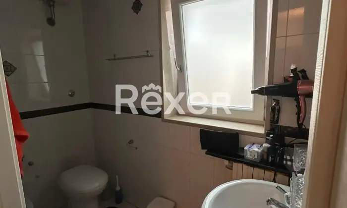 Rexer-Foggia-Luminoso-appartamento-in-centro-si-vende-USO-INVESTIMENTO-Altro