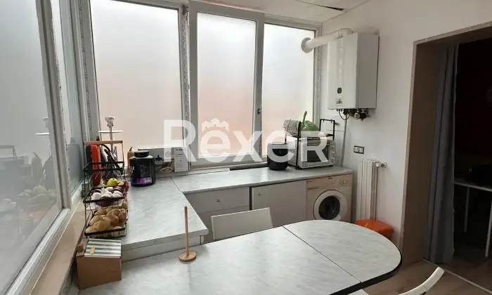 Rexer-Foggia-Luminoso-appartamento-in-centro-si-vende-USO-INVESTIMENTO-Altro