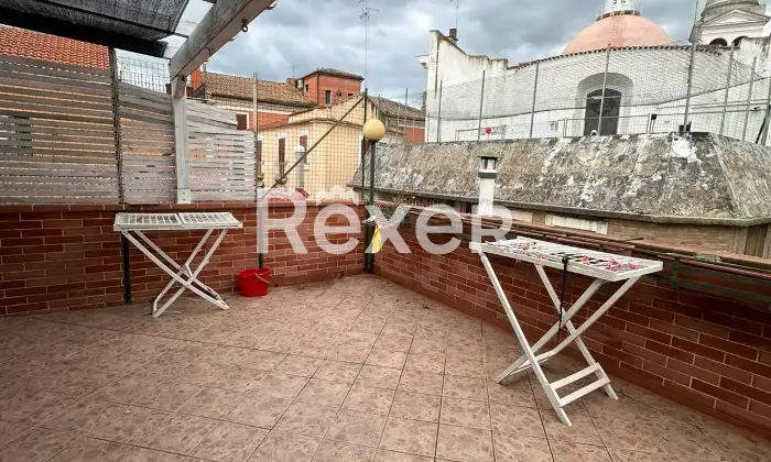 Rexer-Foggia-Luminoso-appartamento-in-centro-si-vende-USO-INVESTIMENTO-Altro