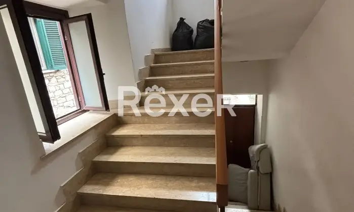 Rexer-Amaseno-Ampio-appartamento-su-due-livelli-in-vendita-in-Piazza-Annunziata-ad-Amaseno-Altro