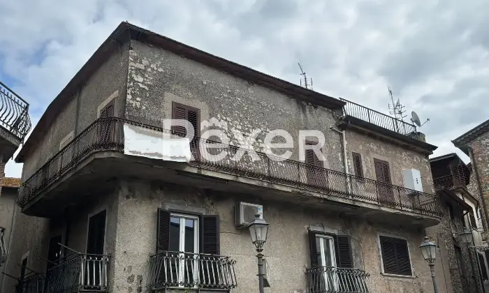 Rexer-Amaseno-Ampio-appartamento-su-due-livelli-in-vendita-in-Piazza-Annunziata-ad-Amaseno-Altro