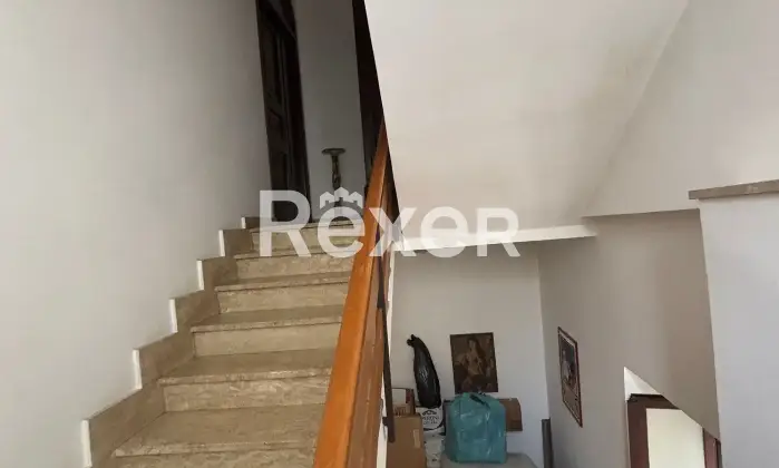 Rexer-Amaseno-Ampio-appartamento-su-due-livelli-in-vendita-in-Piazza-Annunziata-ad-Amaseno-Altro