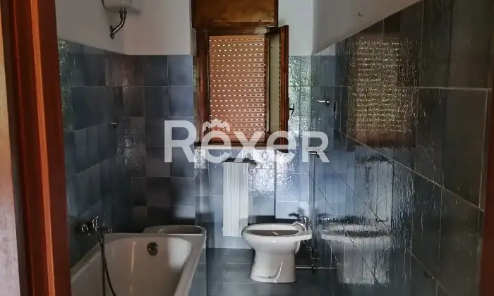 Rexer-San-Fele-Appartamento-con-veduta-sulla-splendida-montagna-di-San-Fele-Altro