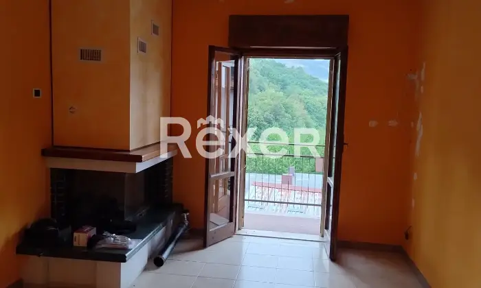 Rexer-San-Fele-Appartamento-con-veduta-sulla-splendida-montagna-di-San-Fele-Altro