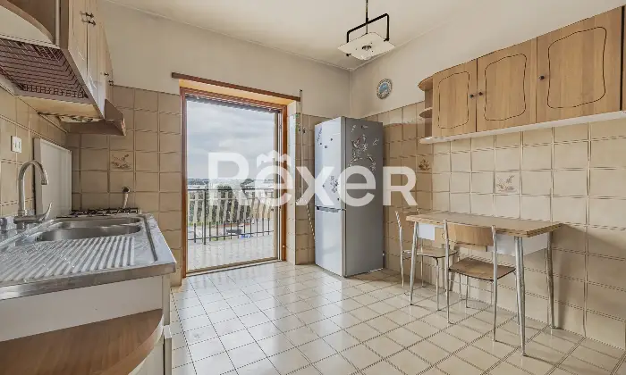 Rexer-Roma-Appartamento-ultimo-piano-di-ampia-metratura-con-terrazzi-Altro