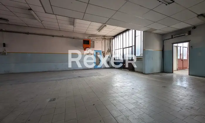 Rexer-Saltrio-Capannone-industriale-in-vendita-in-Via-Gioacchino-Rossini-a-Saltrio-Altro