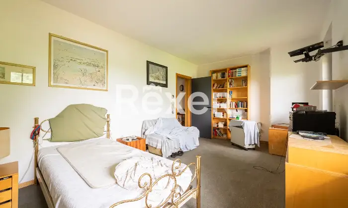 Rexer-Vimodrone-Villa-con-ampio-giardino-e-spazi-su-pi-livelli-Altro