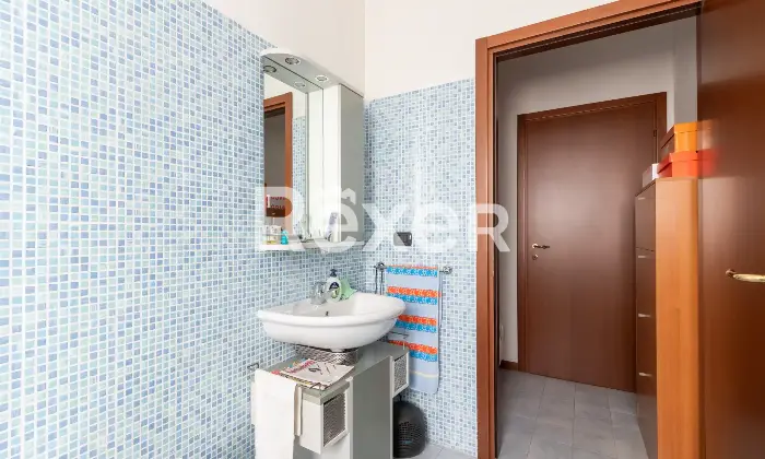 Rexer-Gessate-Appartamento-su-due-livelli-con-box-e-cantina-Altro