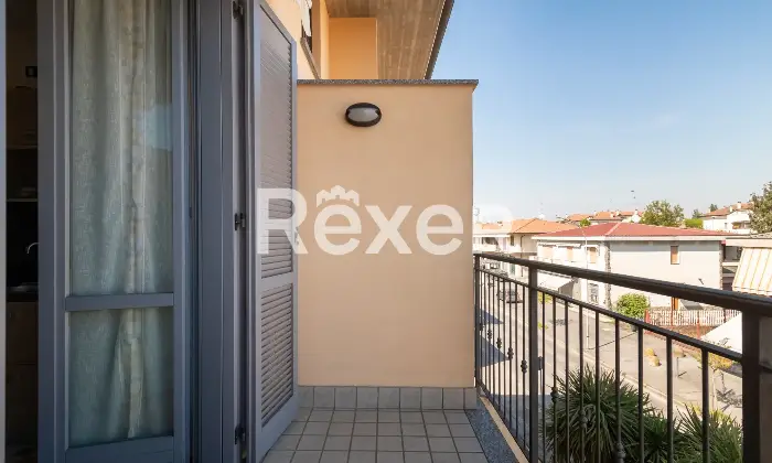 Rexer-Gessate-Appartamento-su-due-livelli-con-box-e-cantina-Altro