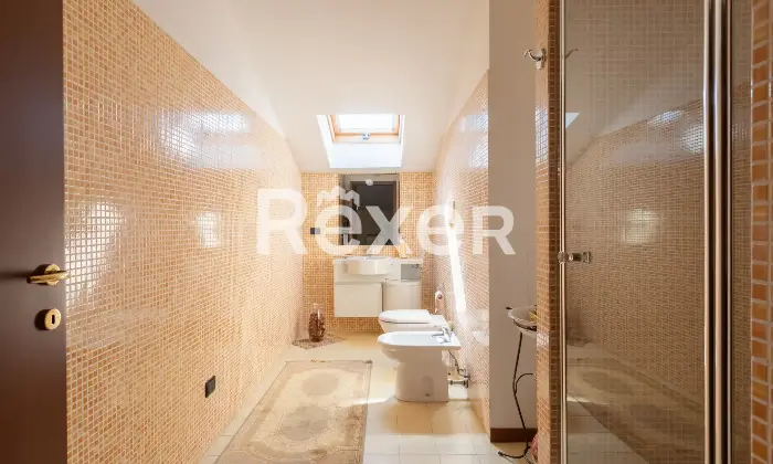 Rexer-Gessate-Appartamento-su-due-livelli-con-box-e-cantina-Altro