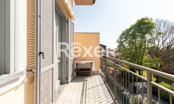 Rexer-Gessate-Appartamento-su-due-livelli-con-box-e-cantina-Altro