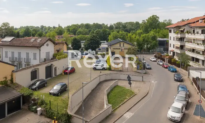 Rexer-Villasanta-Appartamento-con-cantina-un-box-singolo-Altro