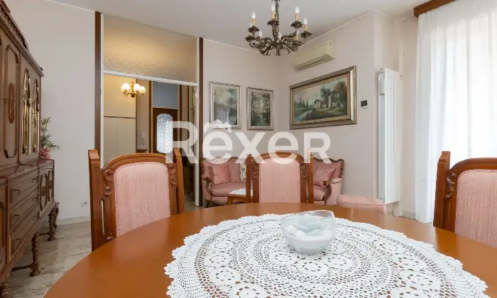 Rexer-Villasanta-Appartamento-con-cantina-un-box-singolo-Altro