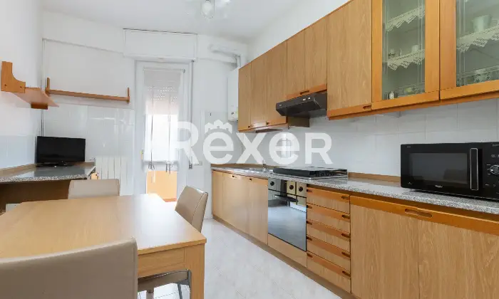 Rexer-Villasanta-Appartamento-con-cantina-un-box-singolo-Altro
