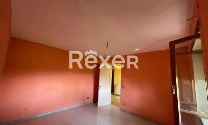 Rexer-Orchi-Villa-in-vendita-in-Via-Neviera-Orchi-Conca-della-Campania-da-ristrutturare-Altro