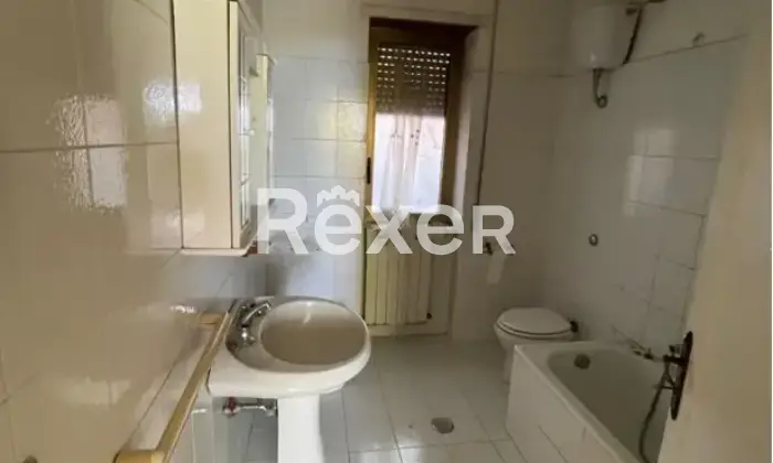 Rexer-Orchi-Villa-in-vendita-in-Via-Neviera-Orchi-Conca-della-Campania-da-ristrutturare-Altro