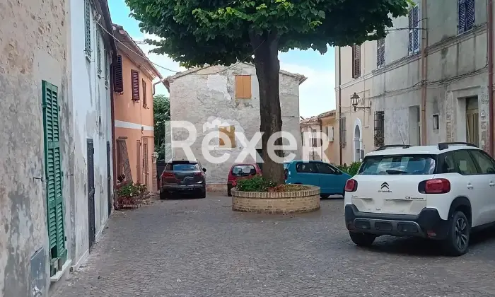 Rexer-San-Giorgio-di-Pesaro-Casa-indipendente-storica-in-Via-S-Giorgio-Castello-a-San-Giorgio-di-Pesaro-Altro