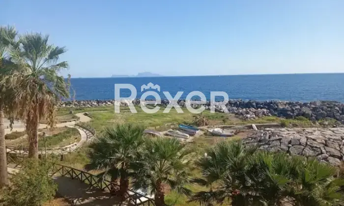 Rexer-Pozzuoli-Nuda-propriet-in-vendita-in-Via-Giacomo-Matteotti-a-Pozzuoli-Altro