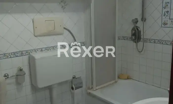Rexer-Pozzuoli-Nuda-propriet-in-vendita-in-Via-Giacomo-Matteotti-a-Pozzuoli-Altro