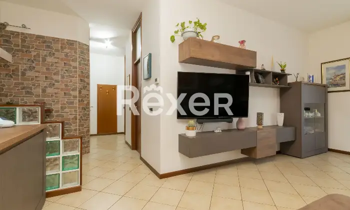 Rexer-Desio-TRILOCALE-CON-BOX-Altro