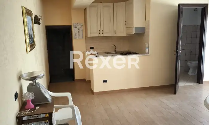 Rexer-Raffadali-VENDESI-UN-INTERO-STABILE-A-RAFFADALI-CON-DOPPIA-ENTRATA-Open-space