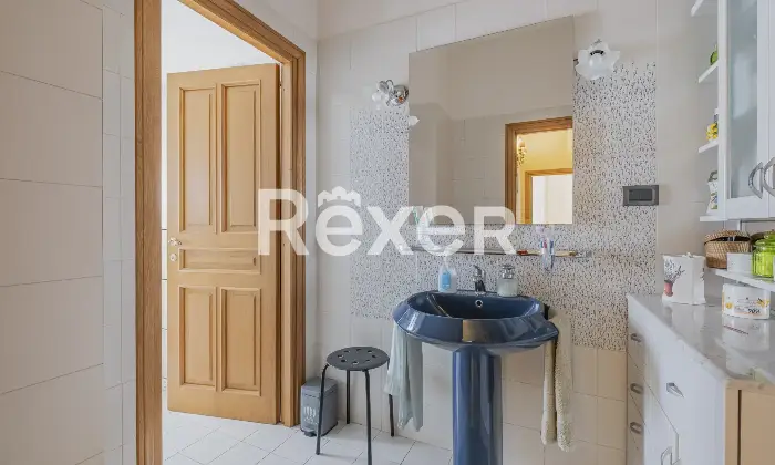 Rexer-Cesano-Vendesi-Villa-Bifamiliare-Cesano-Altro