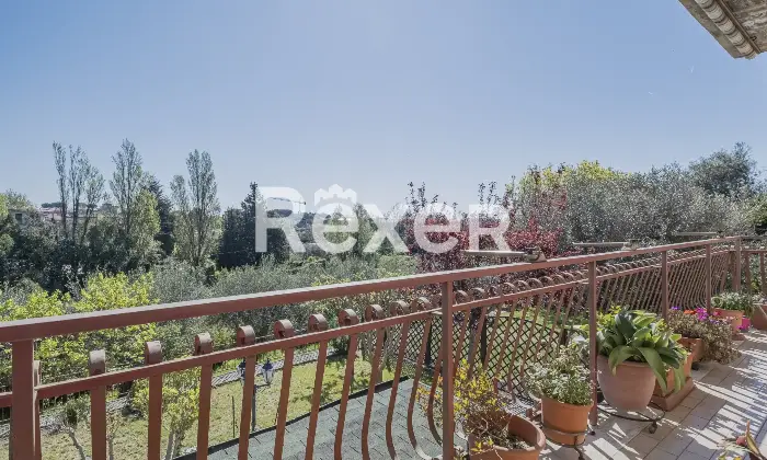 Rexer-Cesano-Vendesi-Villa-Bifamiliare-Cesano-Altro