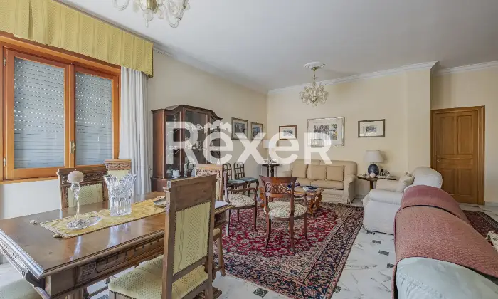 Rexer-Cesano-Vendesi-Villa-Bifamiliare-Cesano-Altro