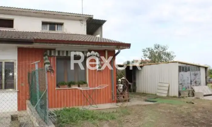 Rexer-Agna-Casa-indipendente-con-due-appartamenti-in-vendita-Via-Cona-Padovana-Agna-PD-Altro