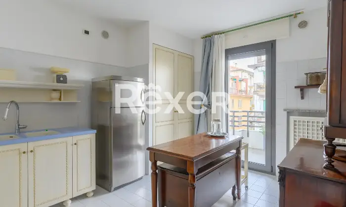 Rexer-Venezia-Ampio-appartamento-su-due-livelli-con-terrazze-garage-doppio-e-posti-auto-Altro