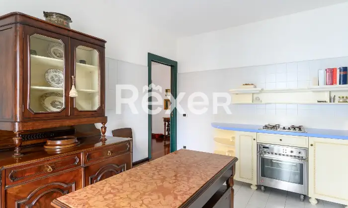 Rexer-Venezia-Ampio-appartamento-su-due-livelli-con-terrazze-garage-doppio-e-posti-auto-Altro