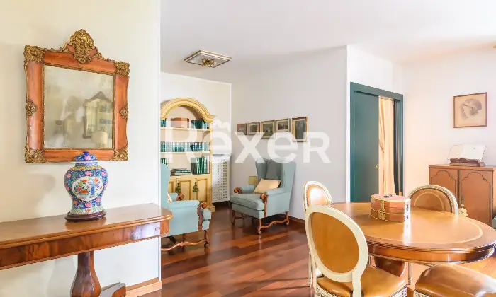 Rexer-Venezia-Ampio-appartamento-su-due-livelli-con-terrazze-garage-doppio-e-posti-auto-Altro