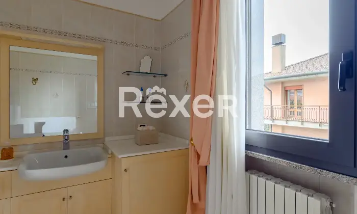 Rexer-Venezia-Ampio-appartamento-su-due-livelli-con-terrazze-garage-doppio-e-posti-auto-Altro