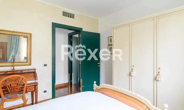 Rexer-Venezia-Ampio-appartamento-su-due-livelli-con-terrazze-garage-doppio-e-posti-auto-Altro