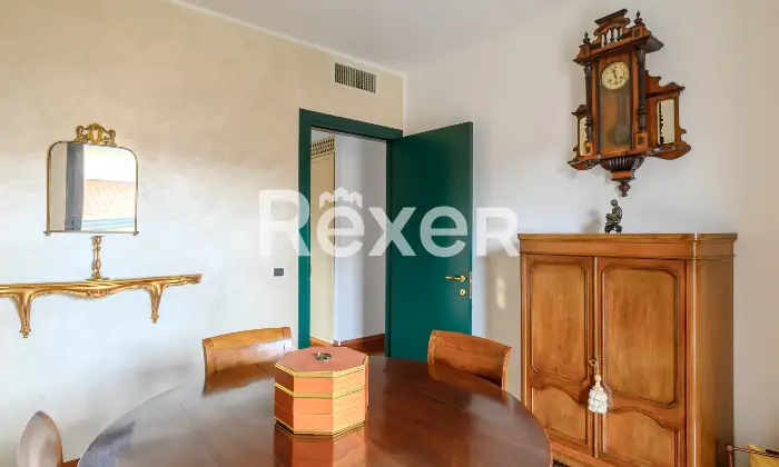 Rexer-Venezia-Ampio-appartamento-su-due-livelli-con-terrazze-garage-doppio-e-posti-auto-Altro