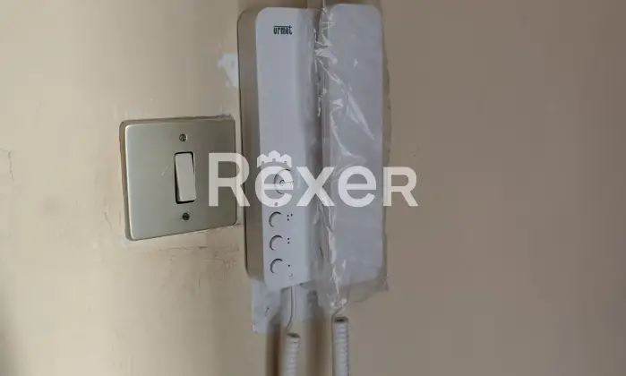 Rexer-Taranto-Appartamento-al-secondo-piano-doppia-esposizione-Altro