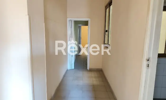 Rexer-Taranto-Appartamento-al-secondo-piano-doppia-esposizione-Altro