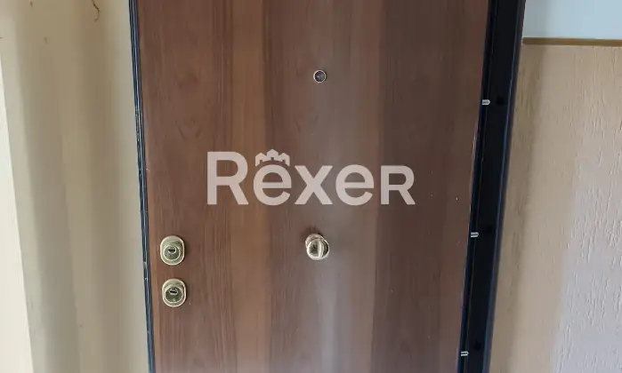 Rexer-Taranto-Appartamento-al-secondo-piano-doppia-esposizione-Altro