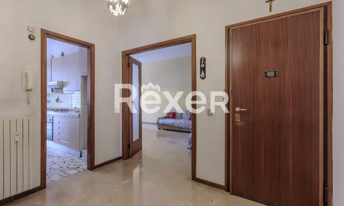 Rexer-Bergamo-TRILOCALE-AMPIO-CON-CANTINA-Altro
