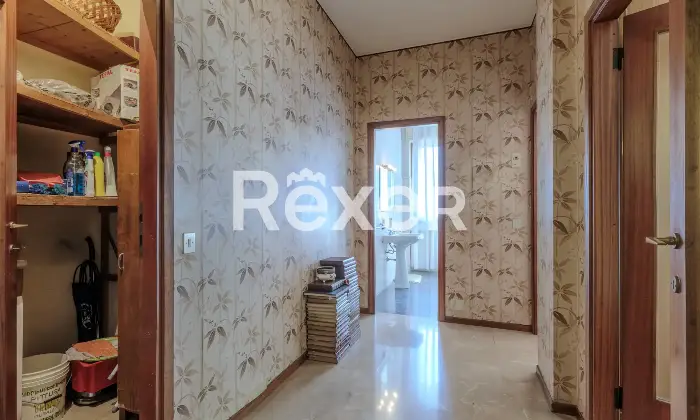 Rexer-Bergamo-TRILOCALE-AMPIO-CON-CANTINA-Altro