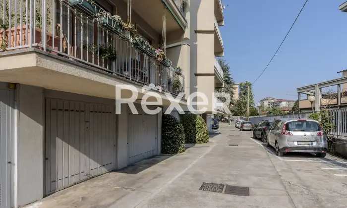 Rexer-Bergamo-TRILOCALE-AMPIO-CON-CANTINA-Altro