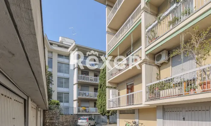 Rexer-Bergamo-TRILOCALE-AMPIO-CON-CANTINA-Altro