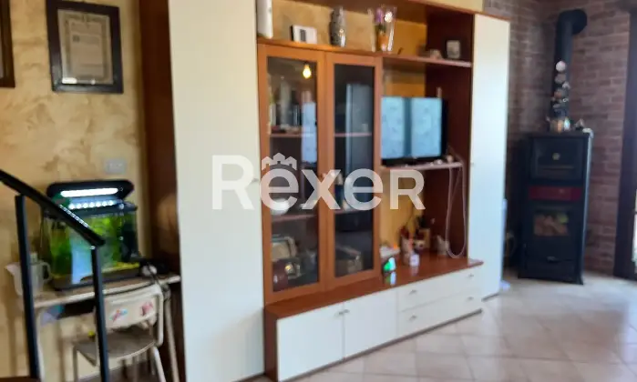 Rexer-Prati-Appartamento-su-due-piani-in-vendita-in-Via-Guido-Rossa-a-Prati-Castel-di-Casio-Altro