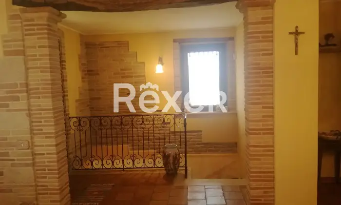 Rexer-Roccamontepiano-Vendo-tradizione-tranquillit-e-sicurezza-Altro