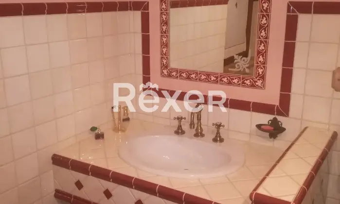 Rexer-Roccamontepiano-Vendo-tradizione-tranquillit-e-sicurezza-Bagno