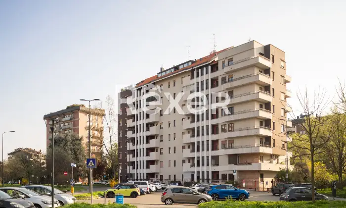 Rexer-Milano-NUDA-PROPRIETA-TRILOCALE-CON-DUE-BAGNI-CUCINA-ABITABILE-E-DUE-BALCONI-MQ-Altro